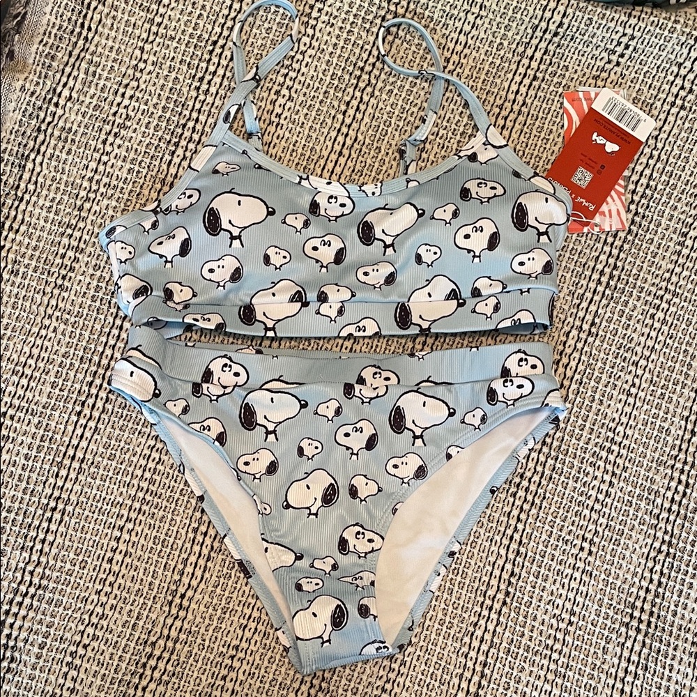 Peanuts Snoopy Swimsuit NWT